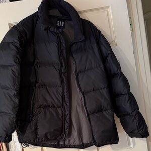 GAP Men's Black Puffer Jacket